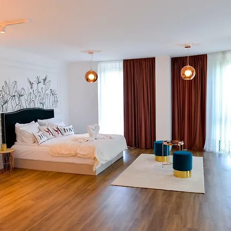 Boutique 4*